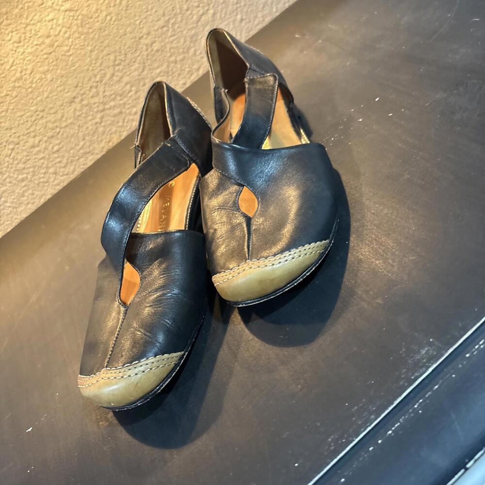 Antonio Melani women's leather Sandals Size 6.5M Black Brown Closed Toe